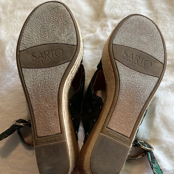 SARTO by Franco Sarto | Green Floral Niva Platform Sandal - Picture 6 of 7